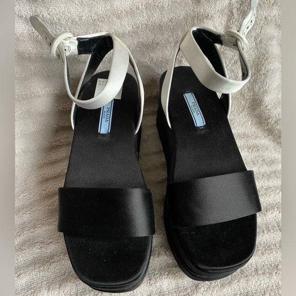 Prada double geta satin plataforms sandals white and black - Picture 2 of 12